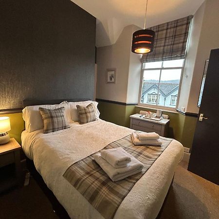 The Royal Oak Inn Боунес-он-Уиндермер Экстерьер фото